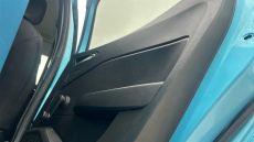 Renault Clio 1.0 TCe 100 Iconic 5dr Petrol Hatchback